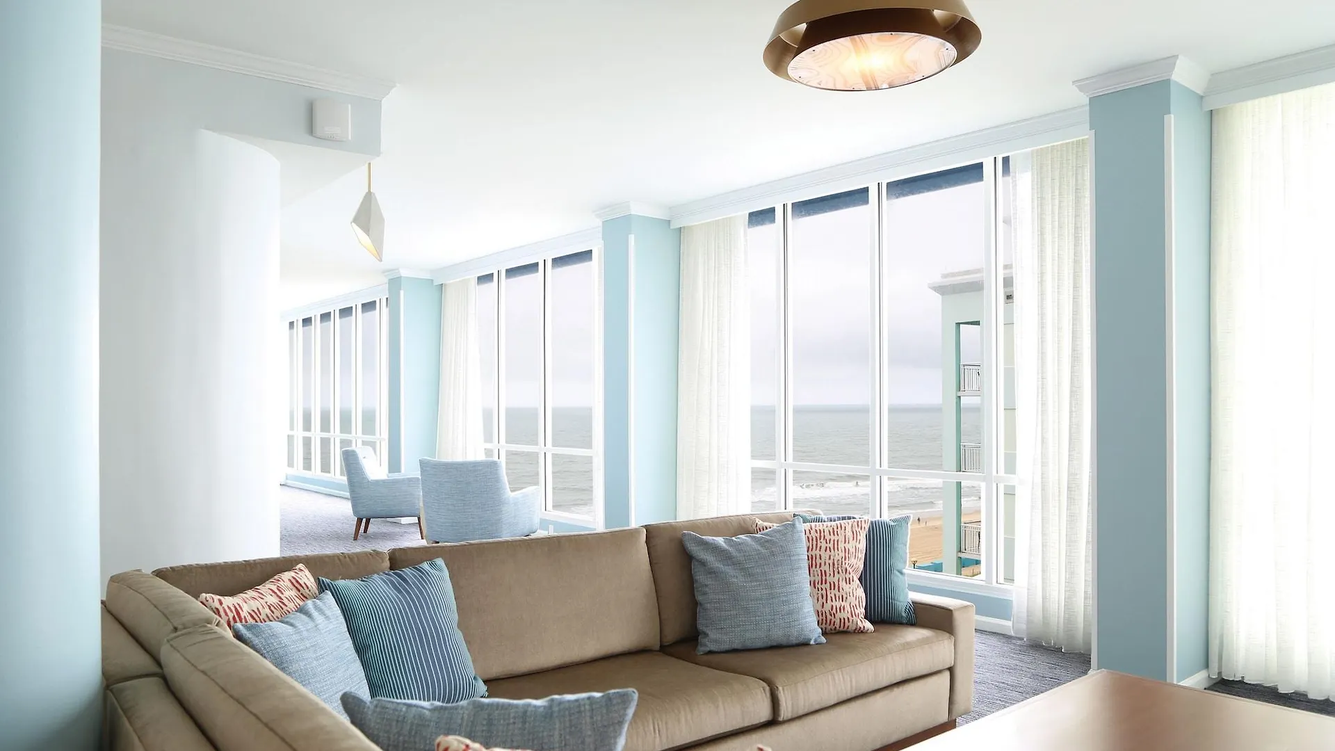 Doubletree By Hilton Ocean City Oceanfront